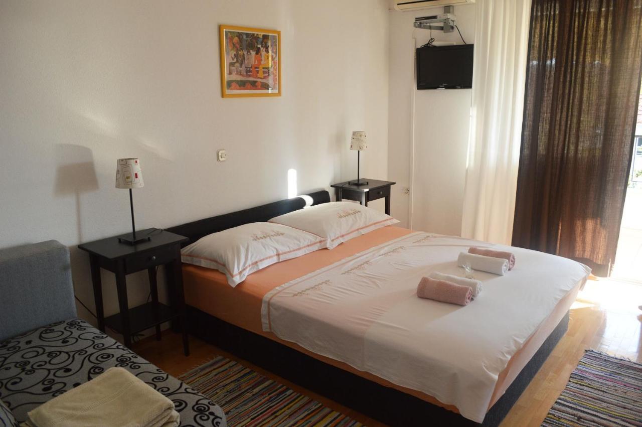 Apartments With A Parking Space Makarska - 11361 Luaran gambar